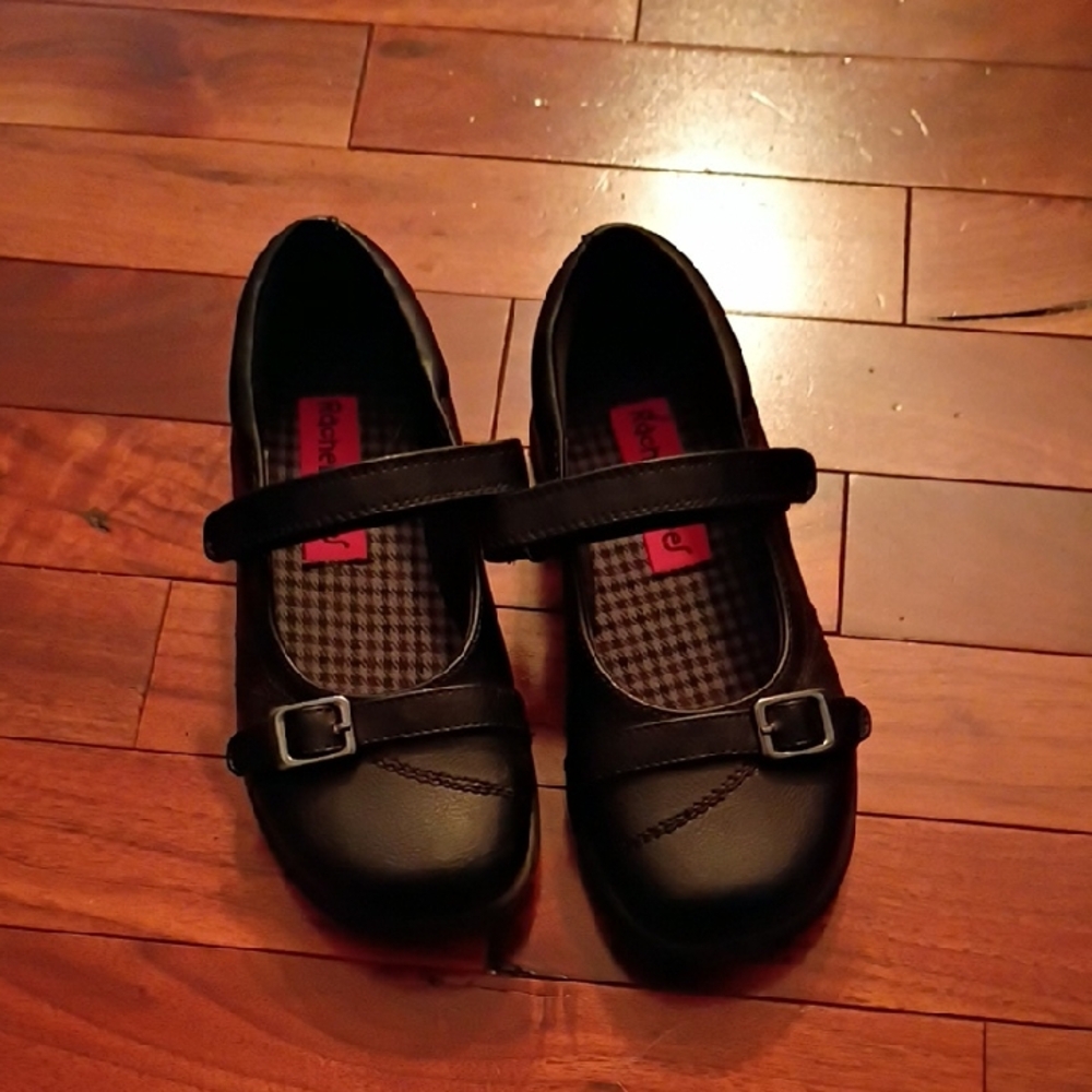 Girls Uniform Maryjane Shoe.